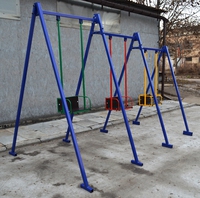 Качель металлическая 3-х местная